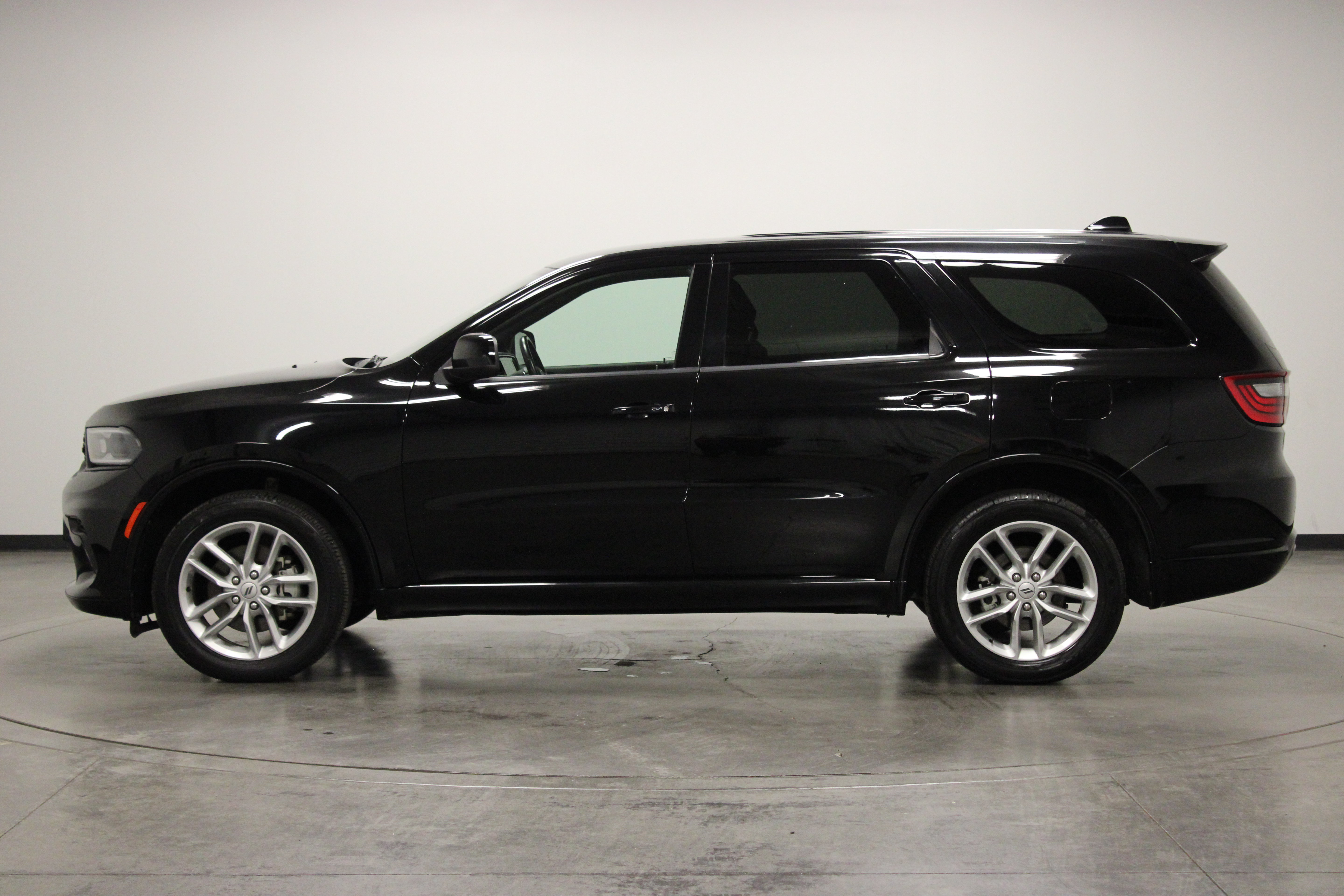 Used 2025 Dodge Durango GT AWD/4WD image 5