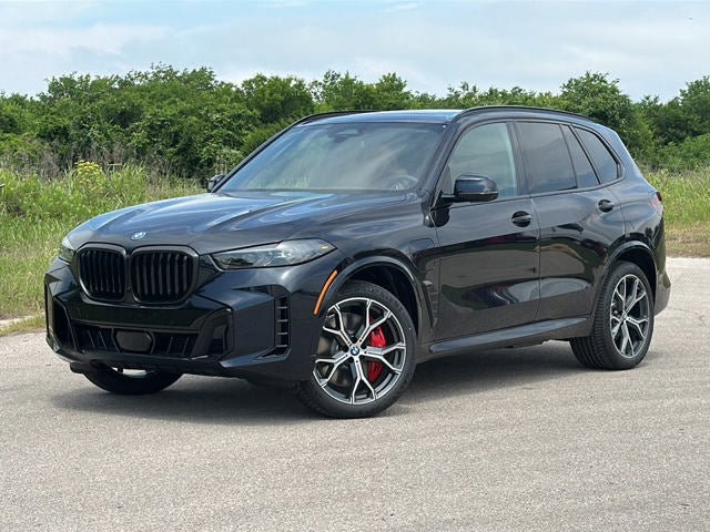 New 2026 BMW X5 xDrive50e w/ M Sport Package AWD/4WD image 33