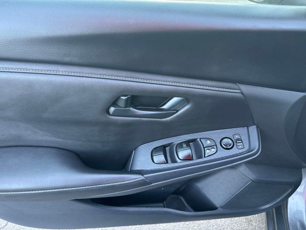 Used 2024 Nissan Sentra S image 8