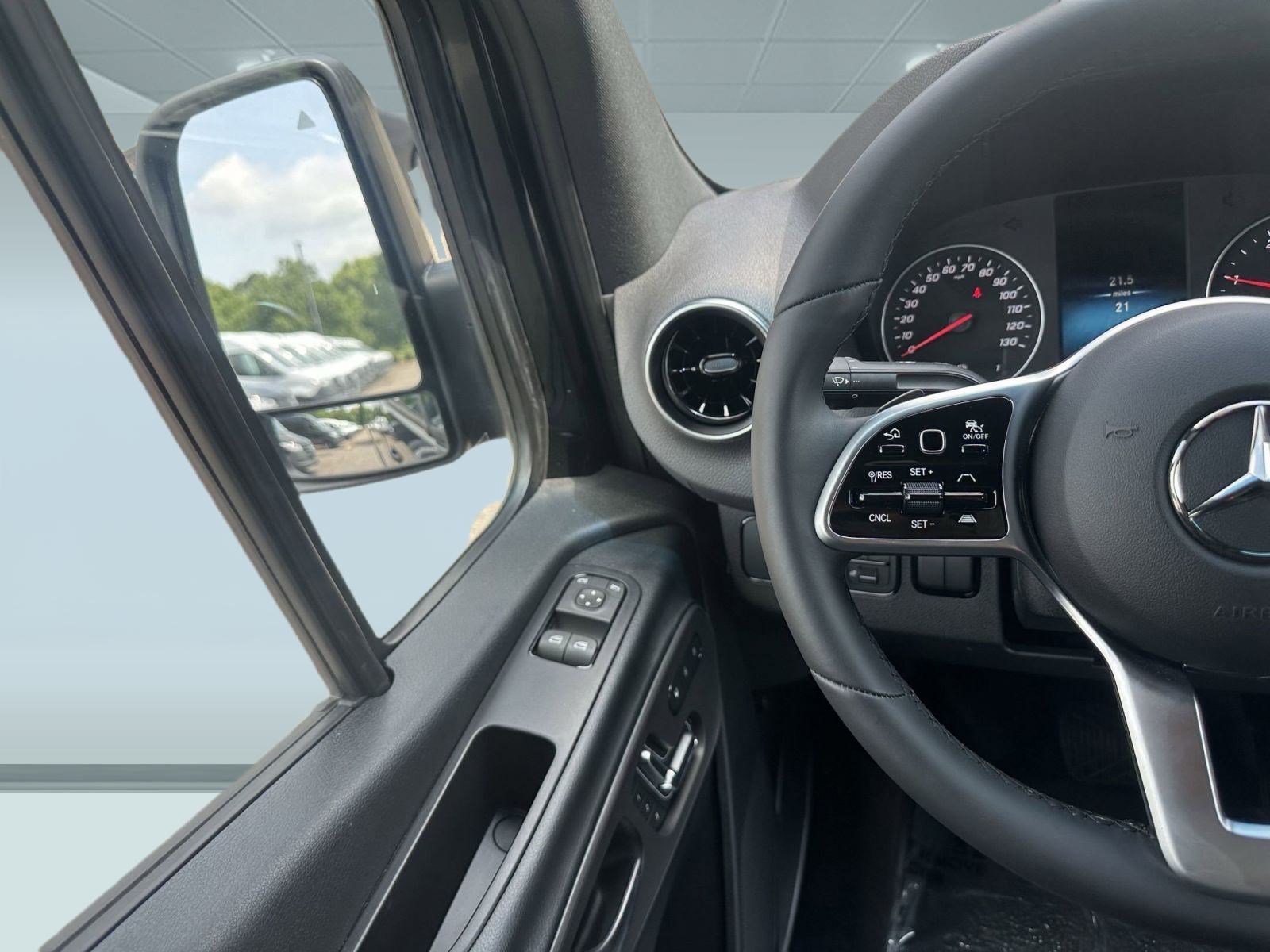 New 2024 Mercedes-Benz Sprinter 3500 image 24