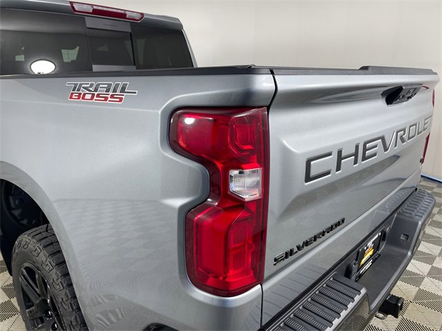 Certified 2023 Chevrolet Silverado 1500 LT Trail Boss w/ Convenience Package II image 17