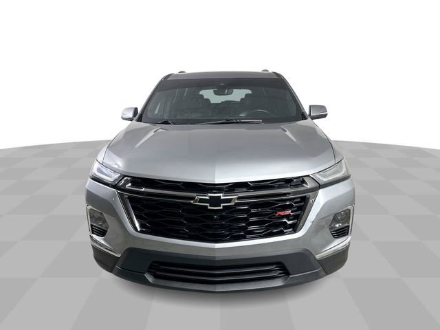 Used 2023 Chevrolet Traverse RS image 3