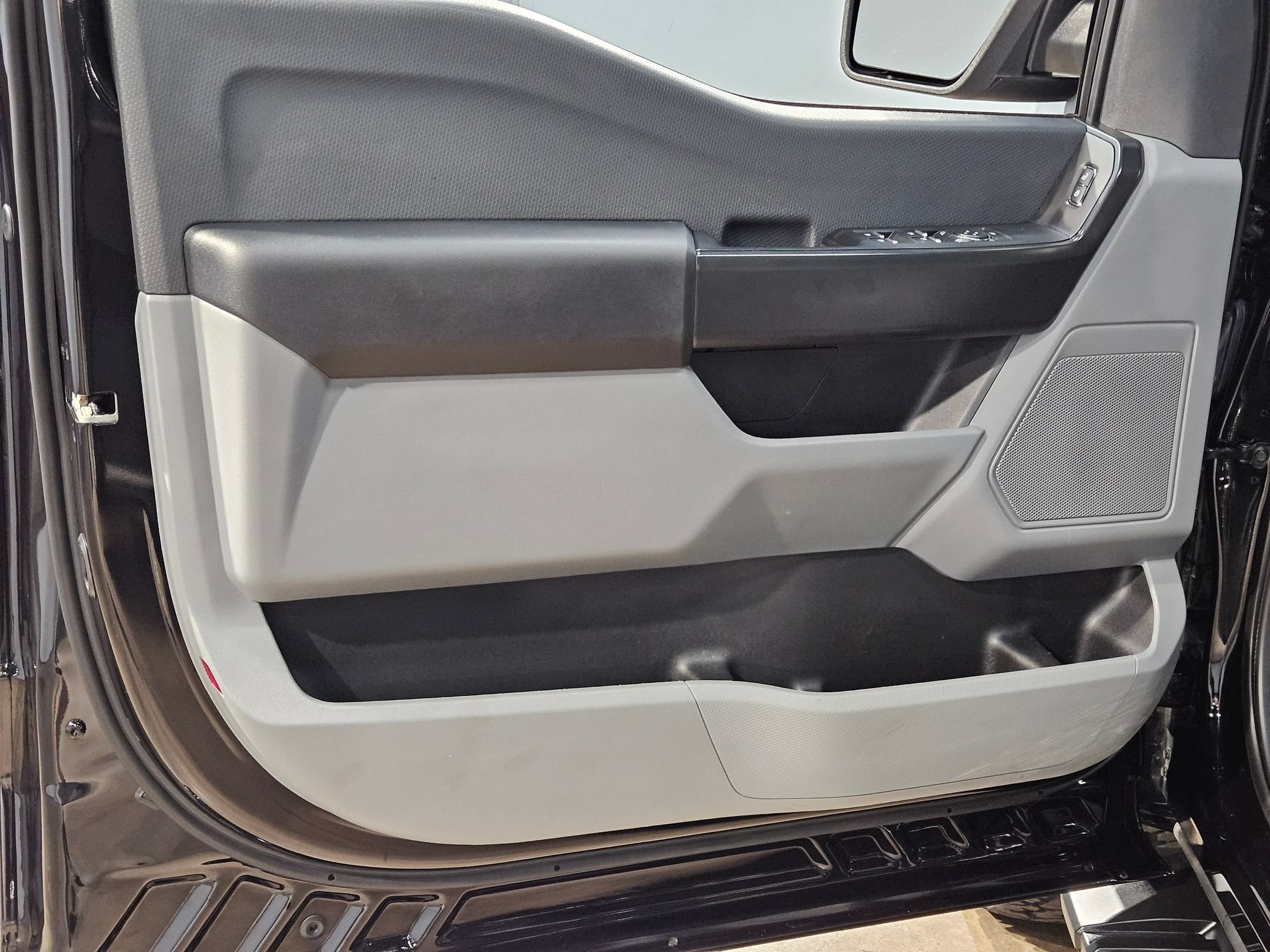 Used 2023 Ford F150 XL w/ Trailer Tow Package AWD/4WD image 20