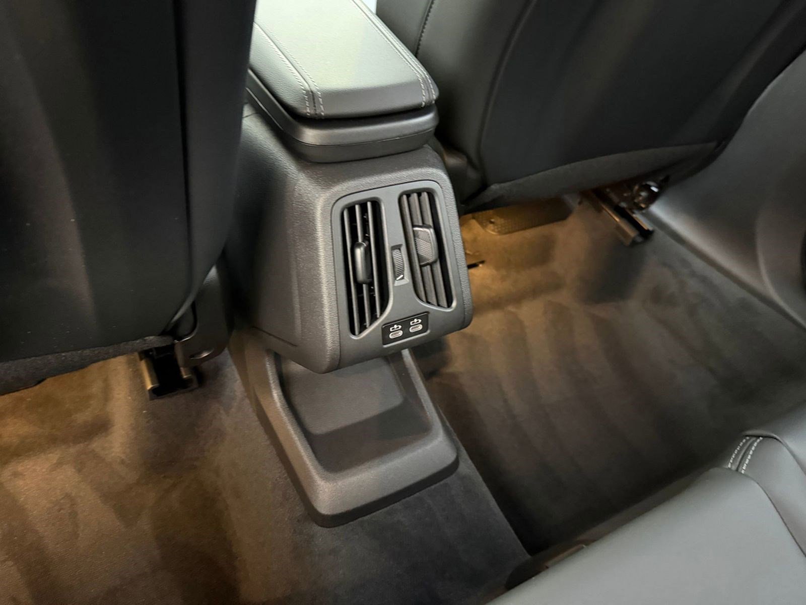 Used 2026 BMW X1 xDrive28i image 22