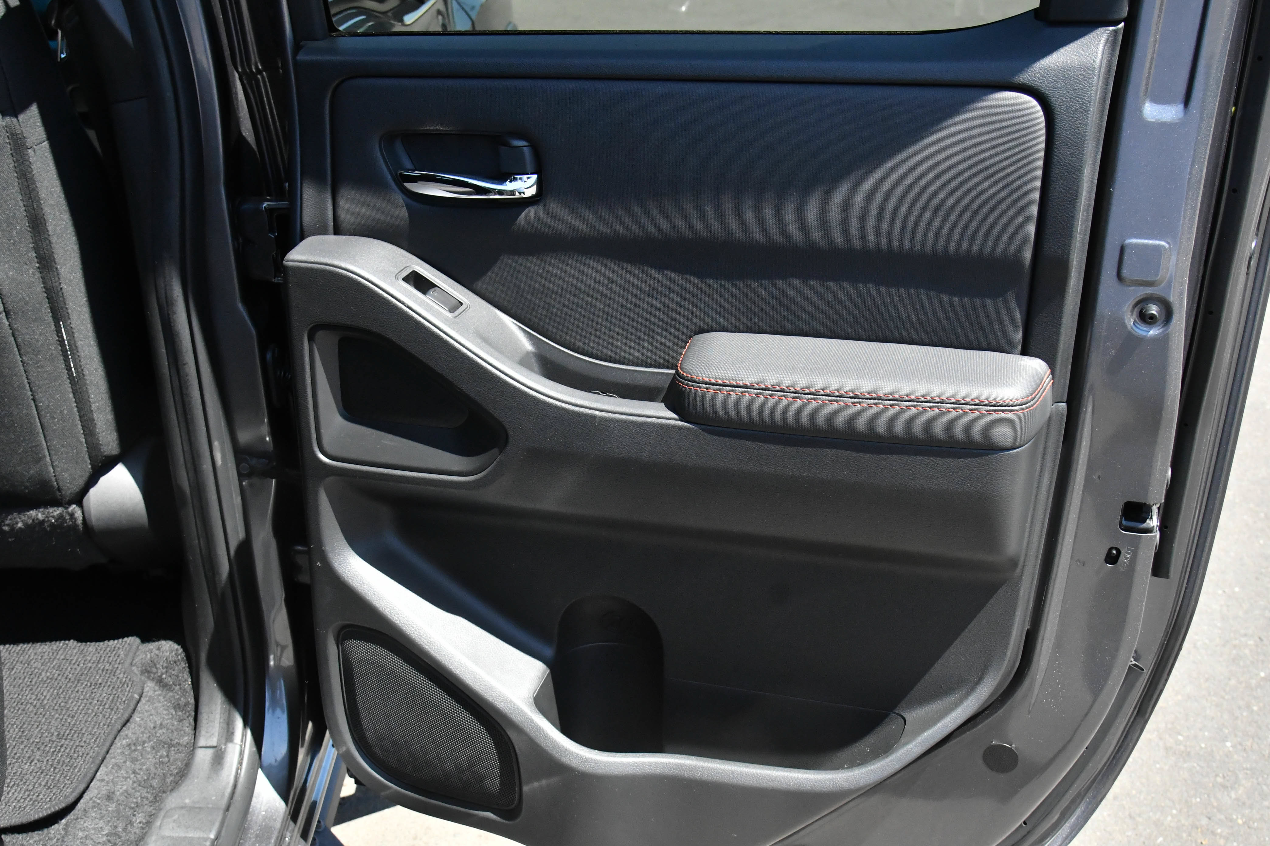 Used 2022 Nissan Frontier Pro-X RWD image 41