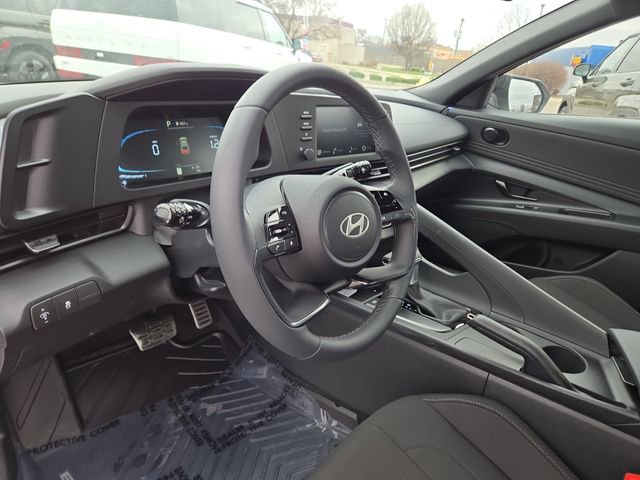 New 2026 Hyundai Elantra Sport FWD image 27