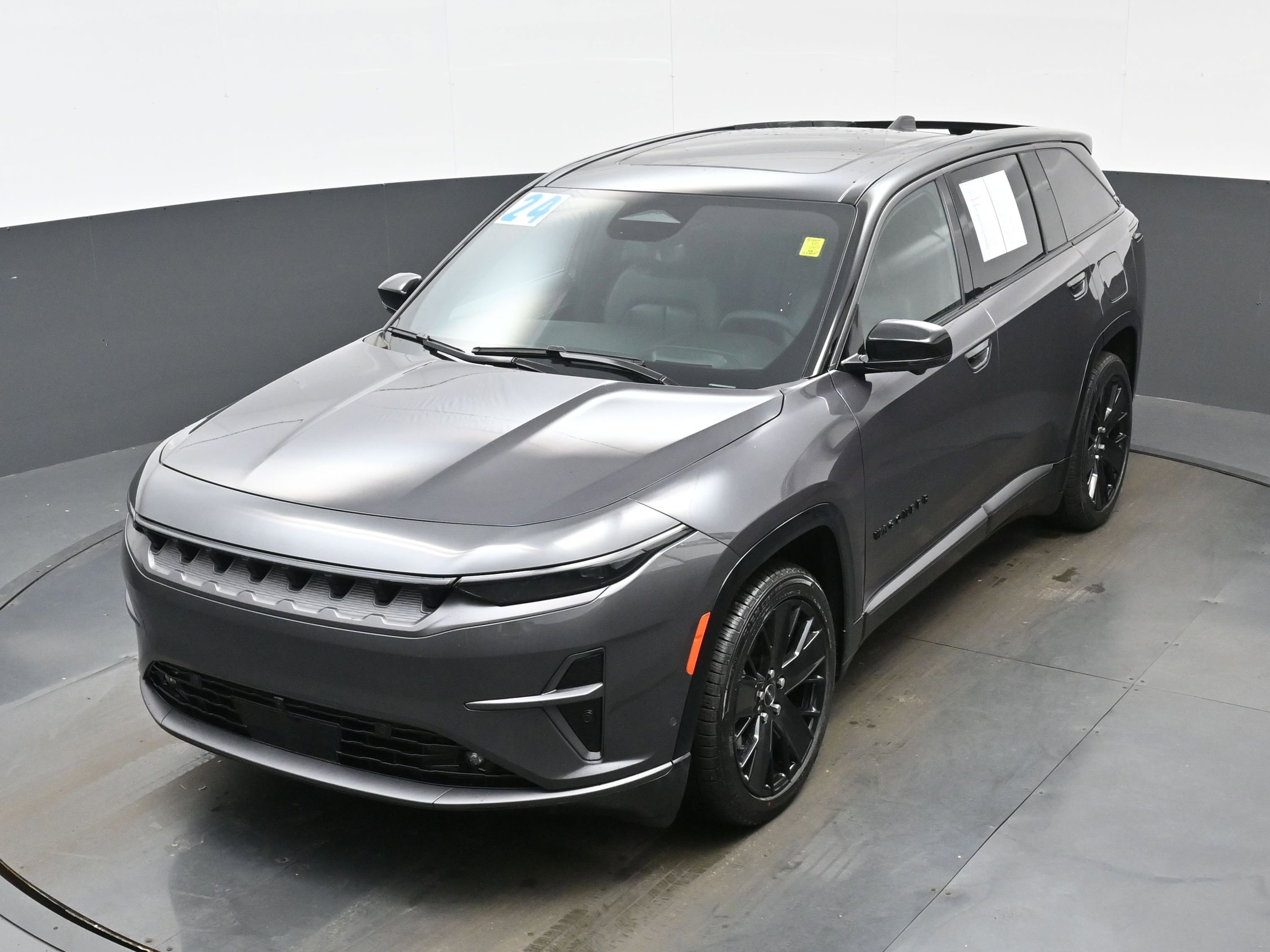 Used 2024 Jeep Wagoneer Launch Edition image 32