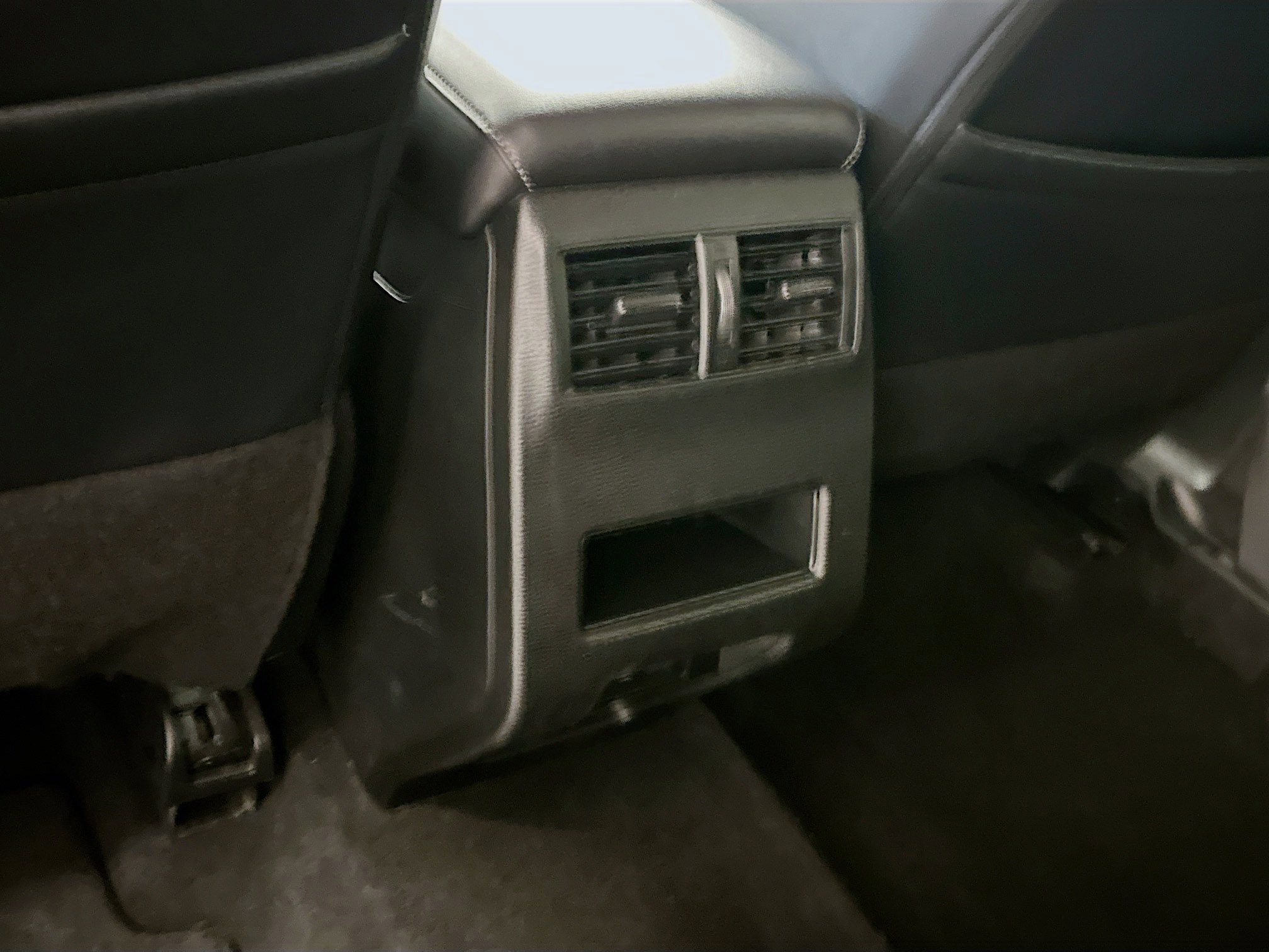 Used 2024 Mitsubishi Outlander SE AWD/4WD image 28