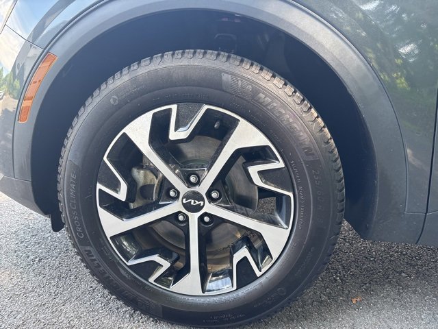 Used 2023 Kia Sportage EX w/ EX Premium Package image 7