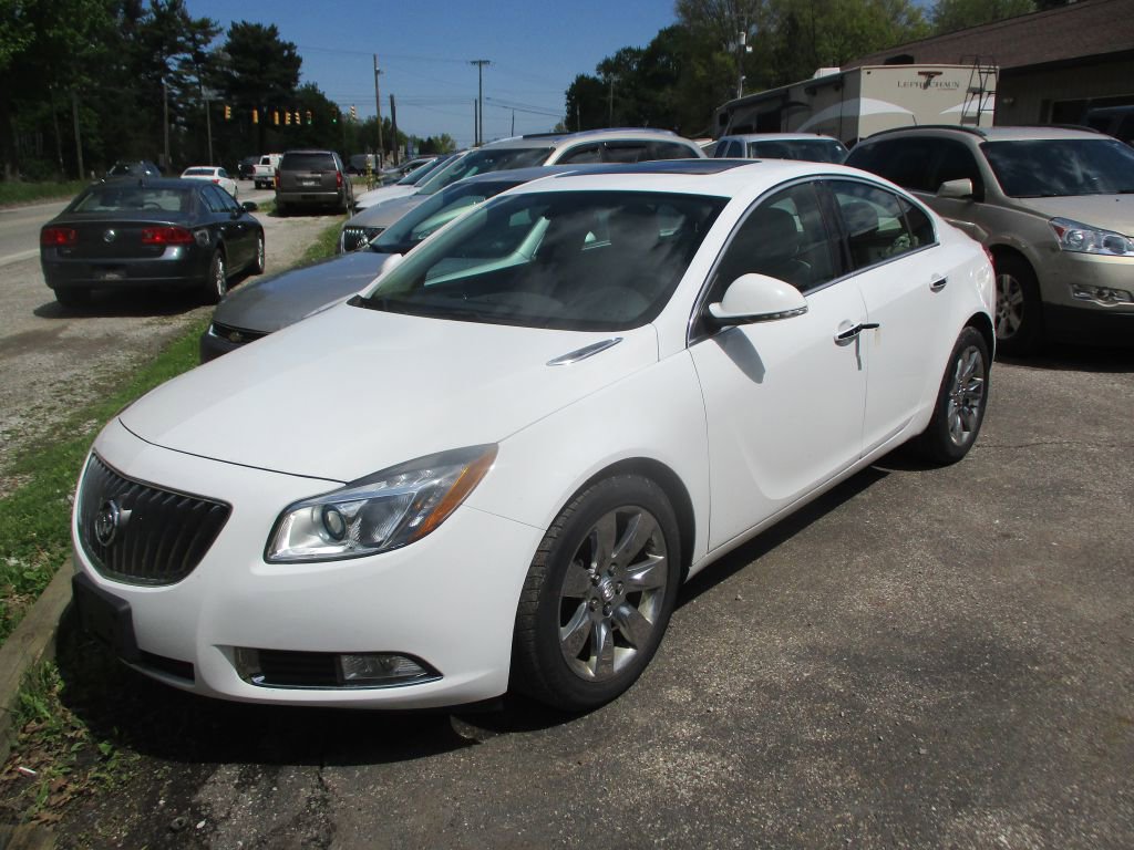 Used 2013 Buick Regal Premium FWD image 3