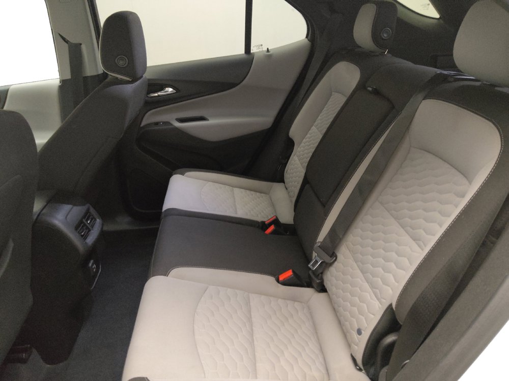 Used 2020 Chevrolet Equinox LT AWD/4WD image 18
