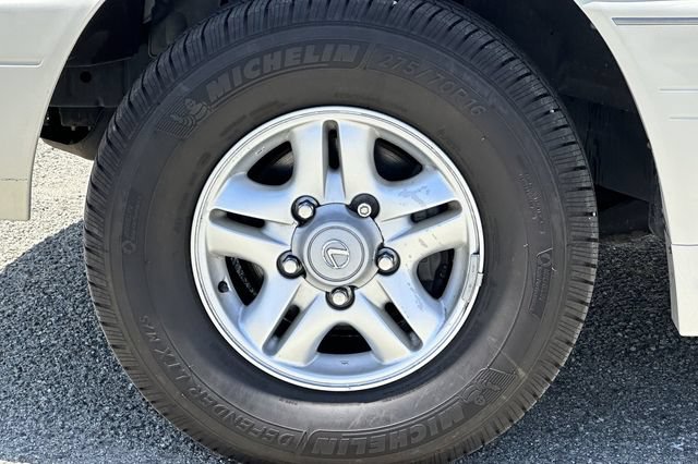 Used 1998 Lexus LX 470 4WD image 27