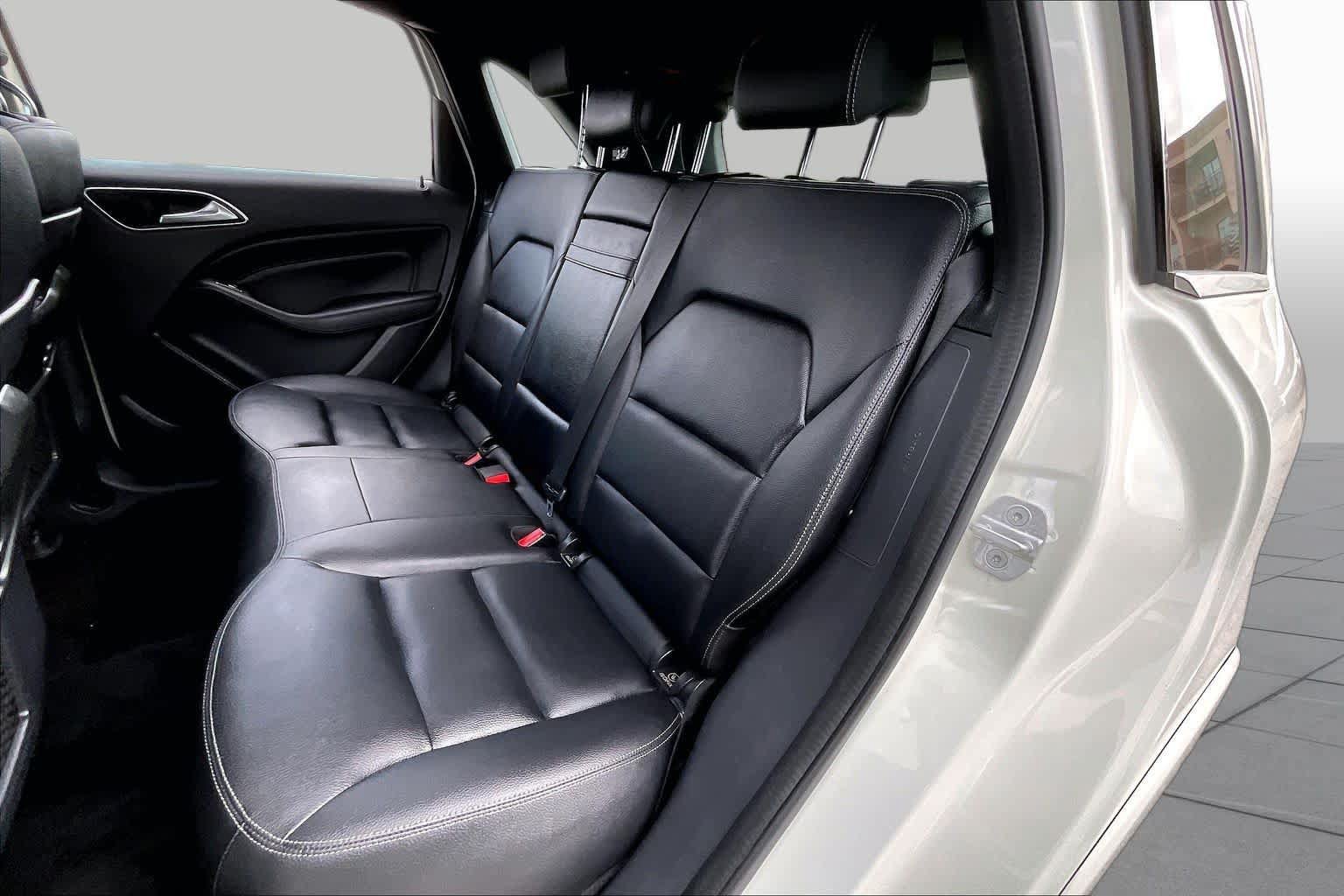 Used 2017 Mercedes-Benz B 250e image 17