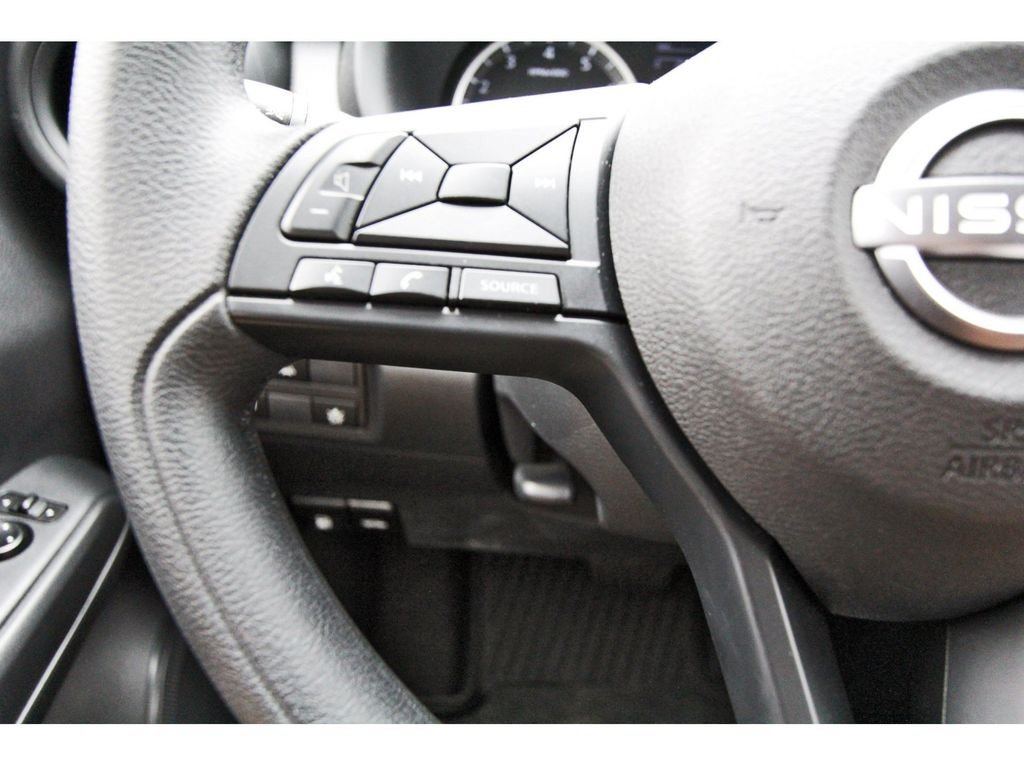 Certified 2025 Nissan Kicks Play S FWD image 15