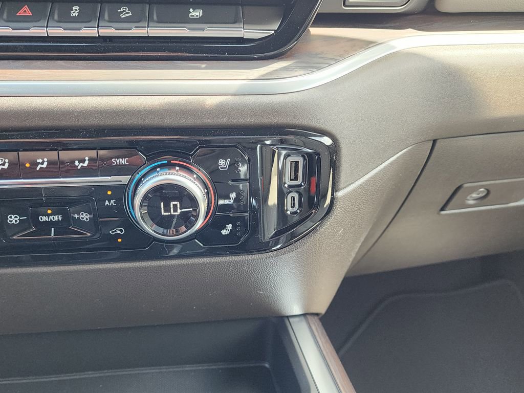 New 2026 GMC Sierra 1500 SLT w/ SLT Premium Plus Package AWD/4WD image 29