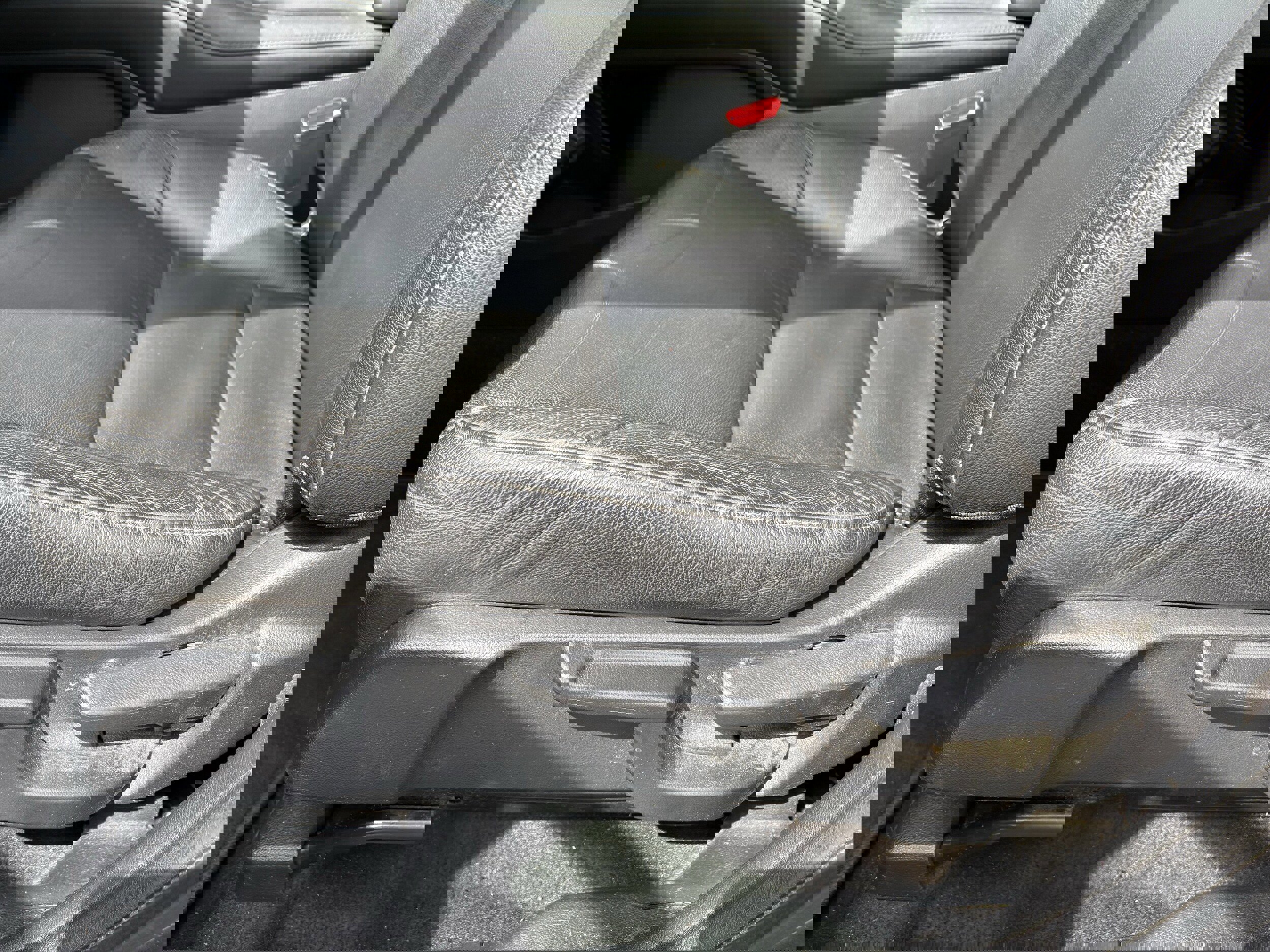 Used 2018 Honda HR-V EX-L image 28