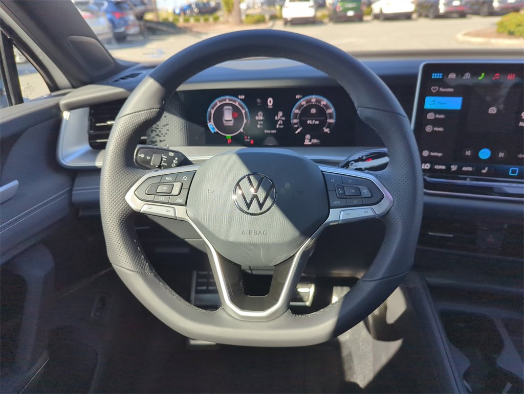 New 2026 Volkswagen Tiguan SE R-Line image 22