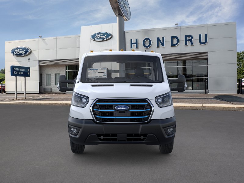 New 2025 Ford E-Transit RWD image 27