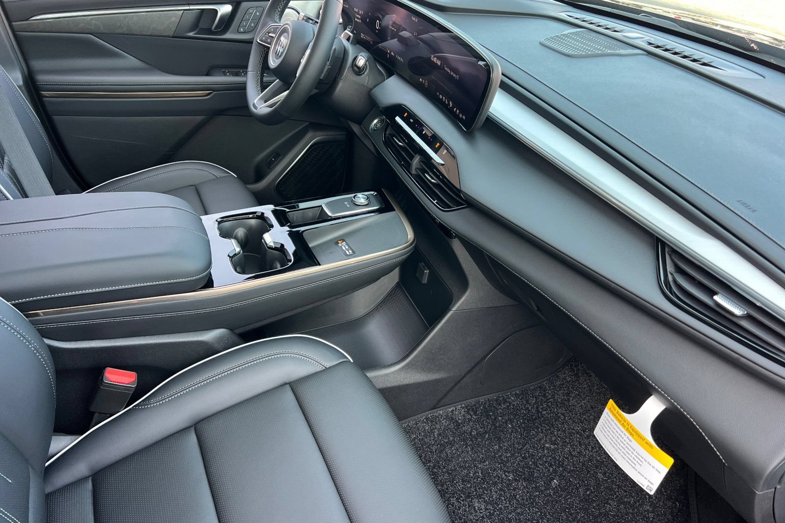 New 2026 Buick Enclave Avenir w/ Super Cruise Package FWD image 15