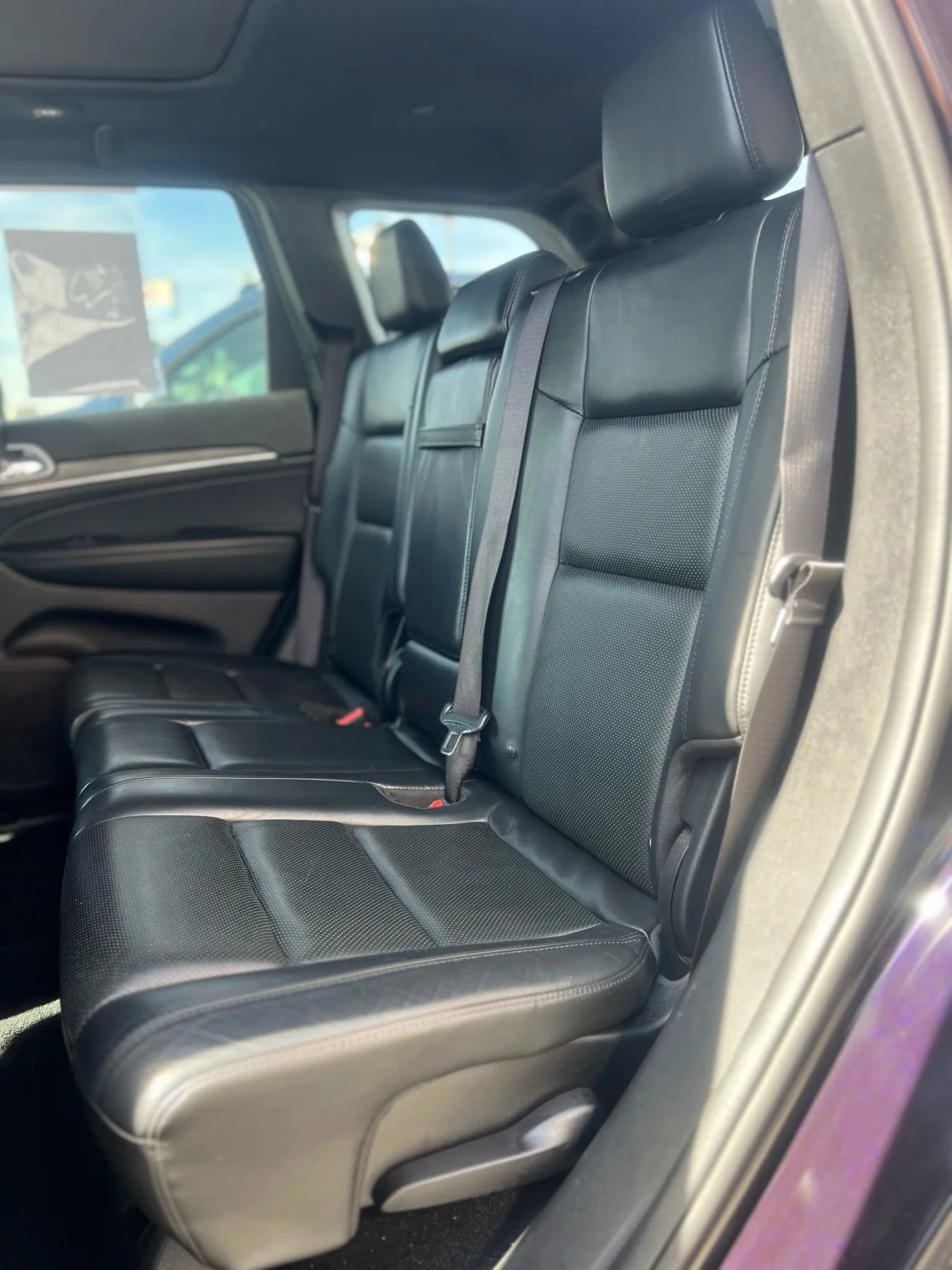 Used 2019 Jeep Grand Cherokee Limited w/ Luxury Group II image 16
