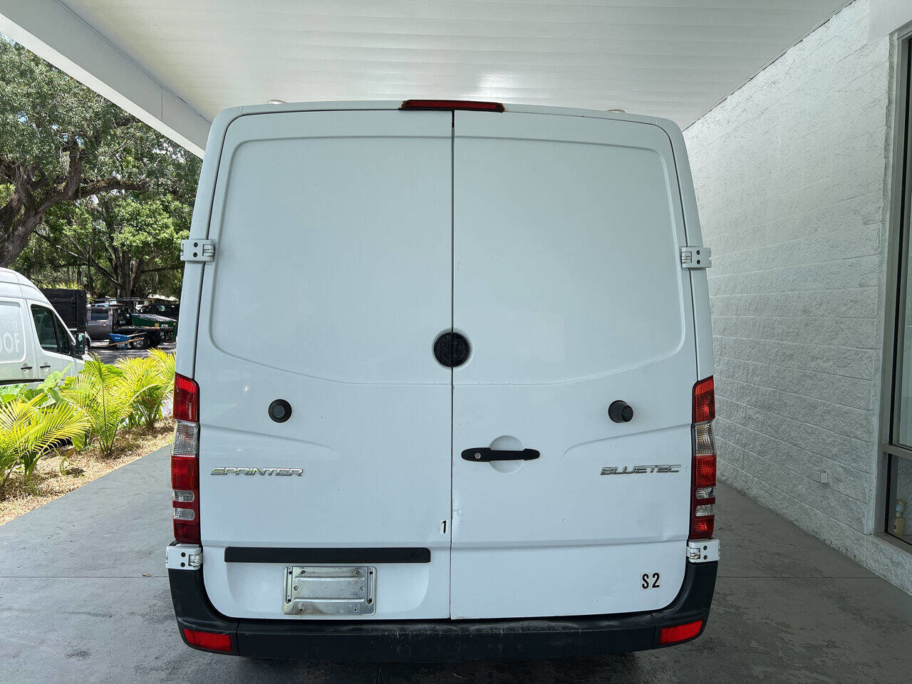 Used 2014 Mercedes-Benz Sprinter 2500 image 7