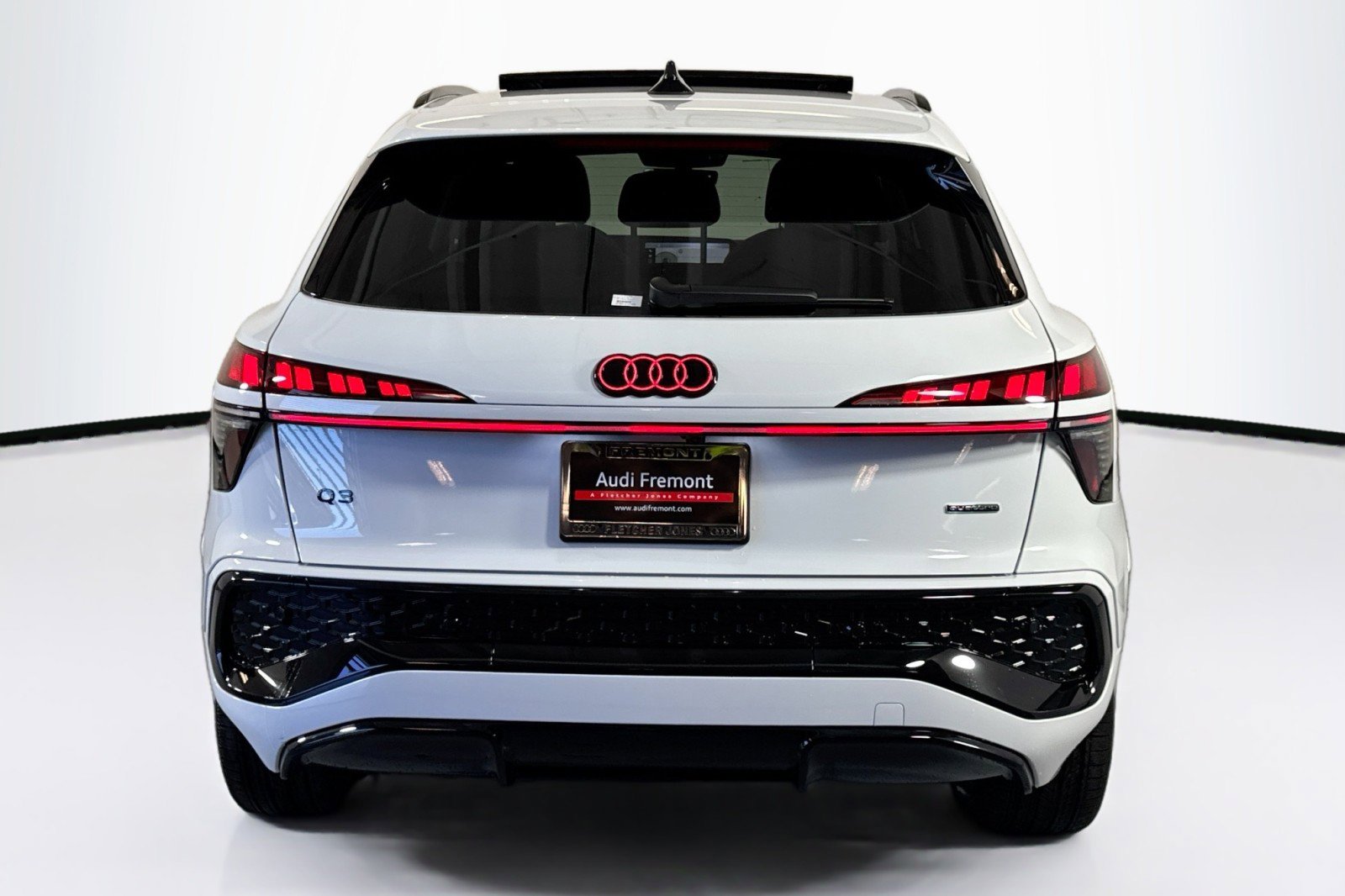 New 2026 Audi Q3 quattro 2.0T image 6