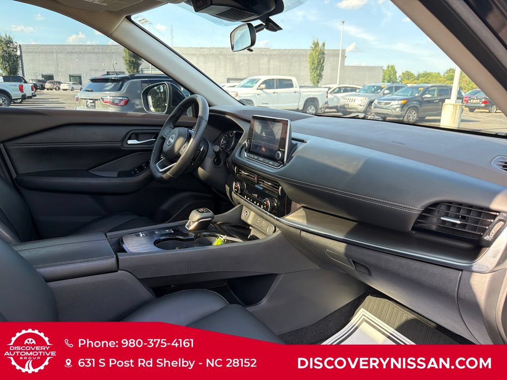 Certified 2023 Nissan Rogue SV w/ SV Premium Package FWD image 44