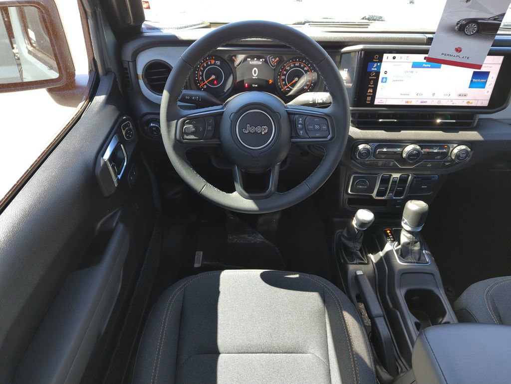 New 2026 Jeep Gladiator Sport AWD/4WD image 14