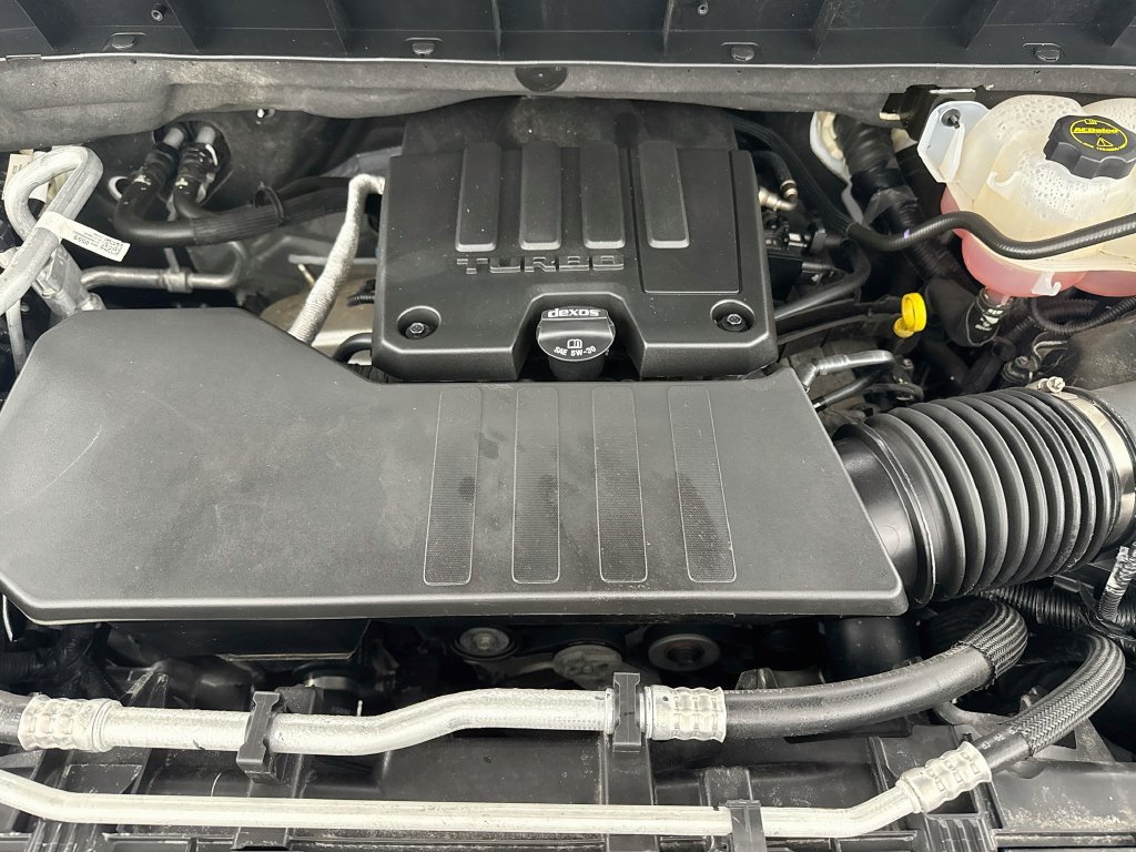 Certified 2024 Chevrolet Silverado 1500 LT AWD/4WD image 31