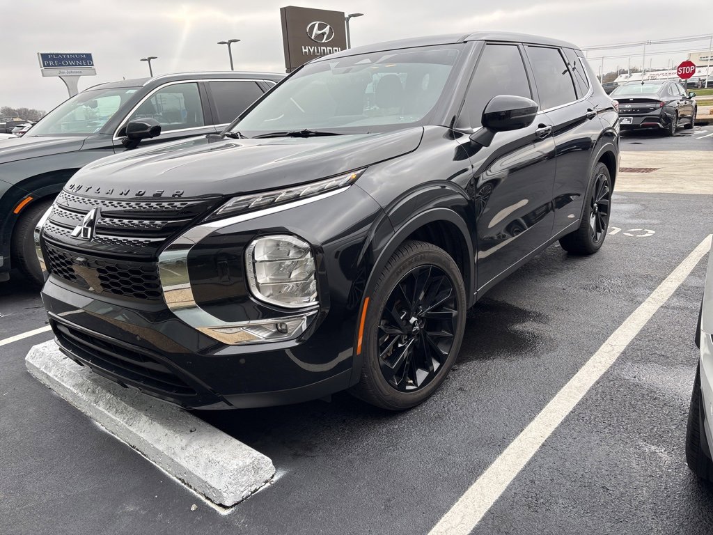 Used 2023 Mitsubishi Outlander SEL Black Edition