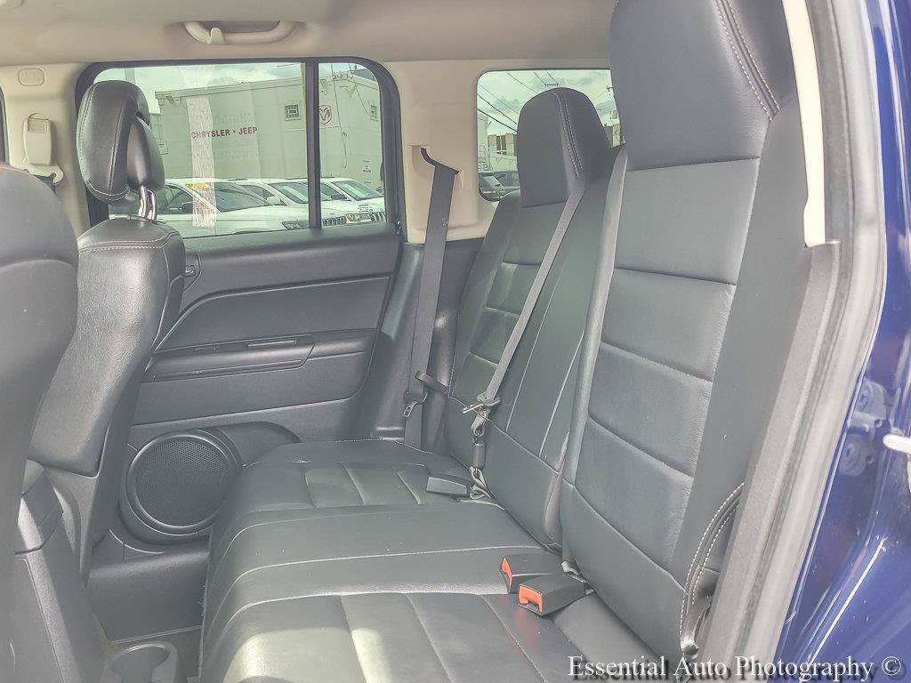 Used 2014 Jeep Patriot High Altitude FWD image 12