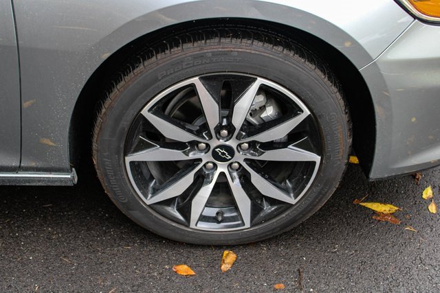 Used 2023 Chevrolet Malibu RS image 37