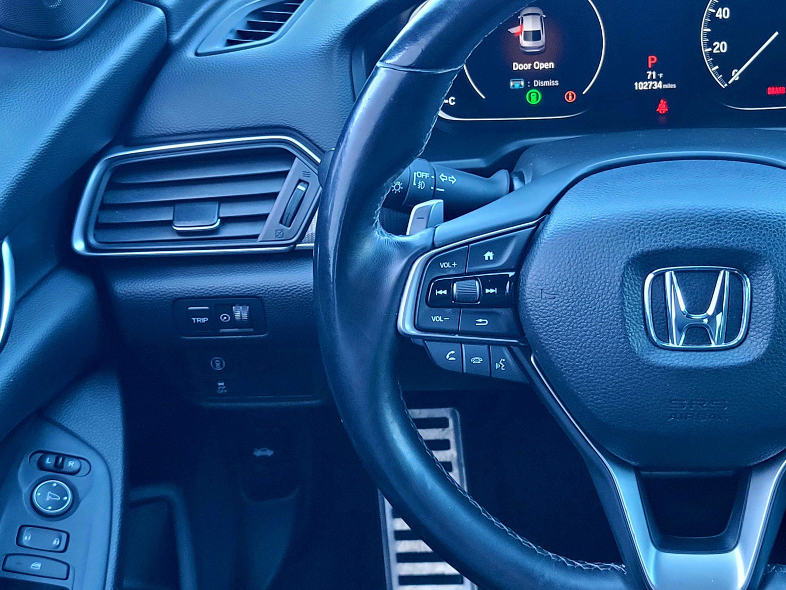 Used 2018 Honda Accord Sport image 14