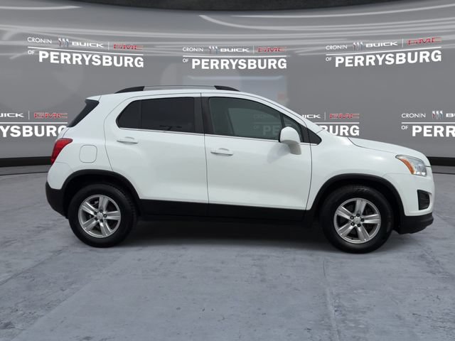 Used 2016 Chevrolet Trax LT w/ LT Convenience Package FWD image 9