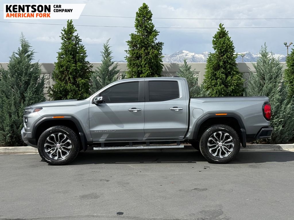 Used 2023 GMC Canyon Denali AWD/4WD image 3