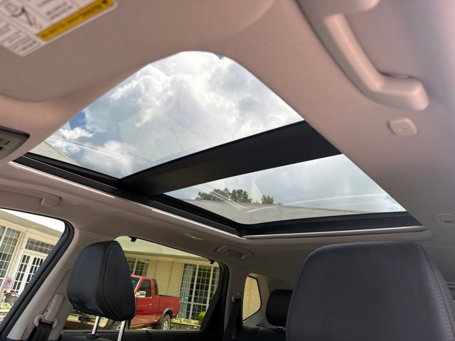 Used 2023 Nissan Rogue Platinum w/ Platinum Premium Package FWD image 31