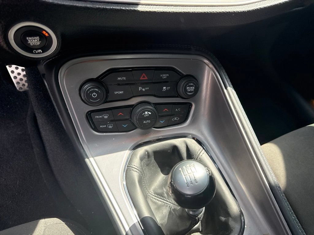 Used 2023 Dodge Challenger R/T RWD image 29