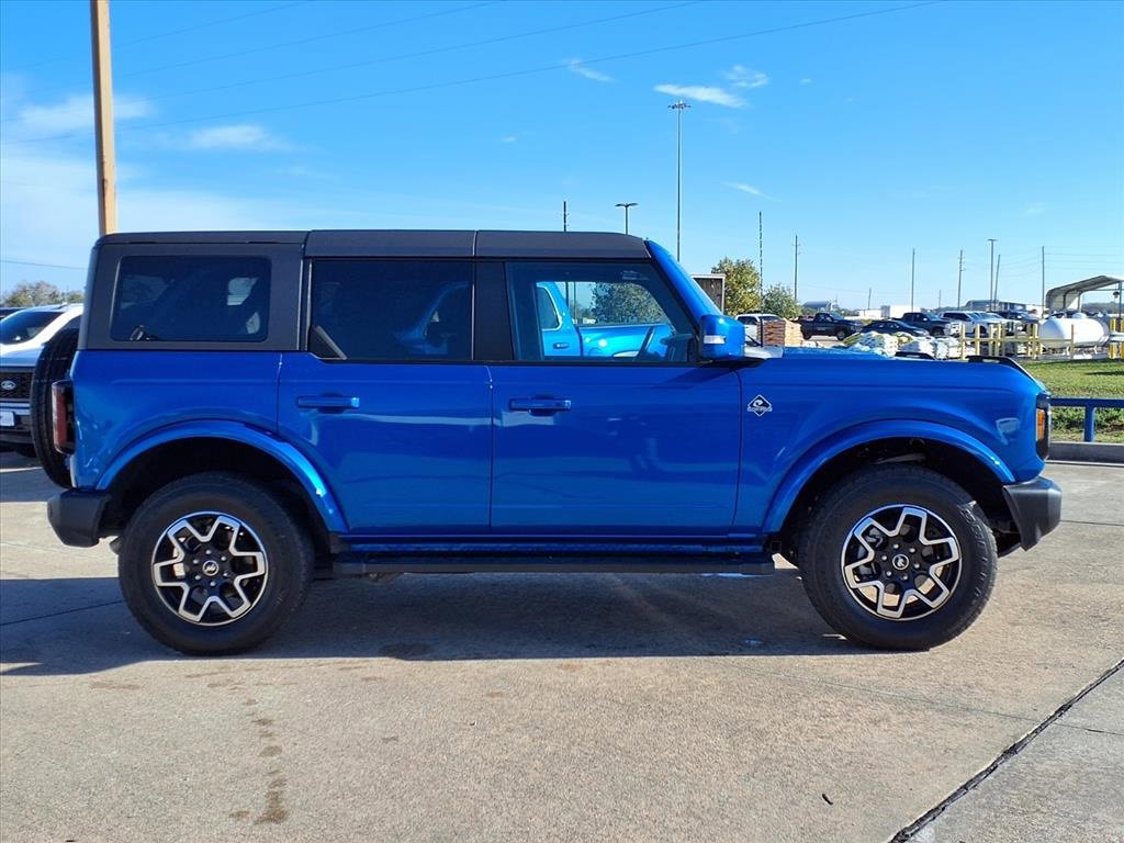Used 2024 Ford Bronco Outer Banks image 6