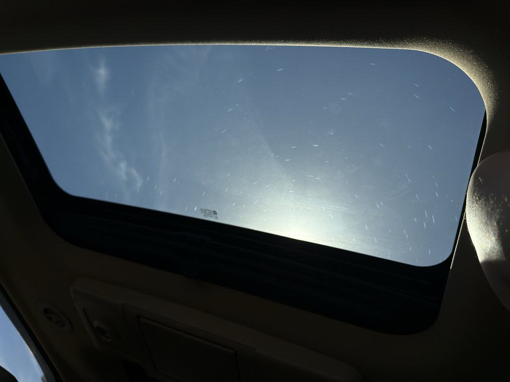 Used 2010 GMC Acadia SLT image 48