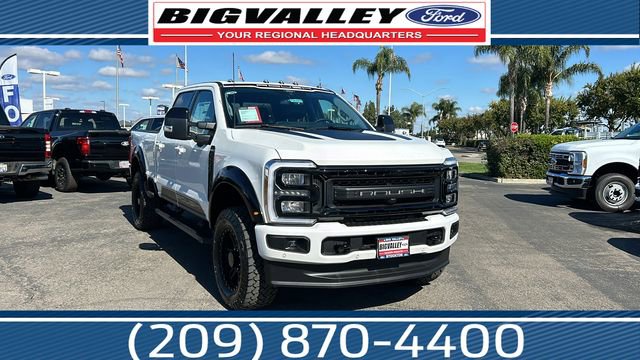New 2026 Ford F250 Lariat w/ Black Appearance Package