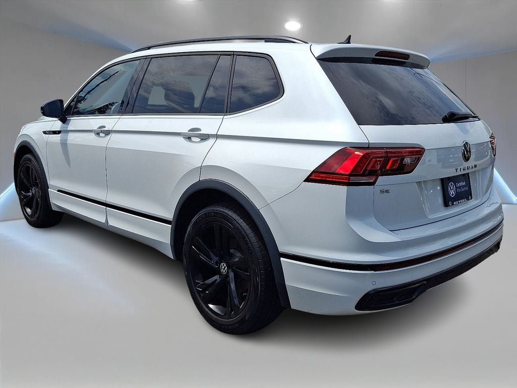 Certified 2023 Volkswagen Tiguan SE R-Line FWD image 7