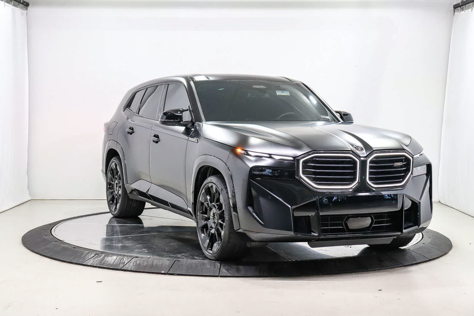 Used 2025 BMW XM AWD/4WD image 5