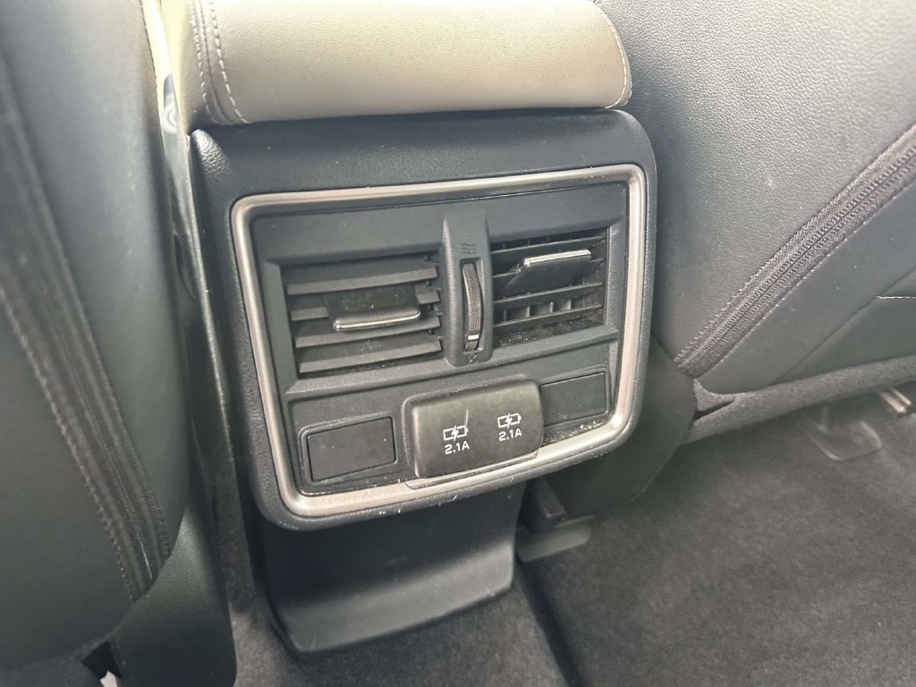 Used 2020 Subaru Forester Limited AWD/4WD image 9