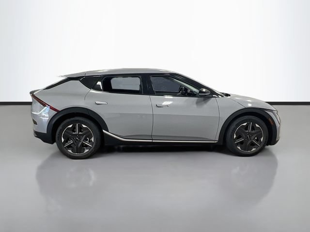 New 2026 Kia EV6 Light RWD image 8