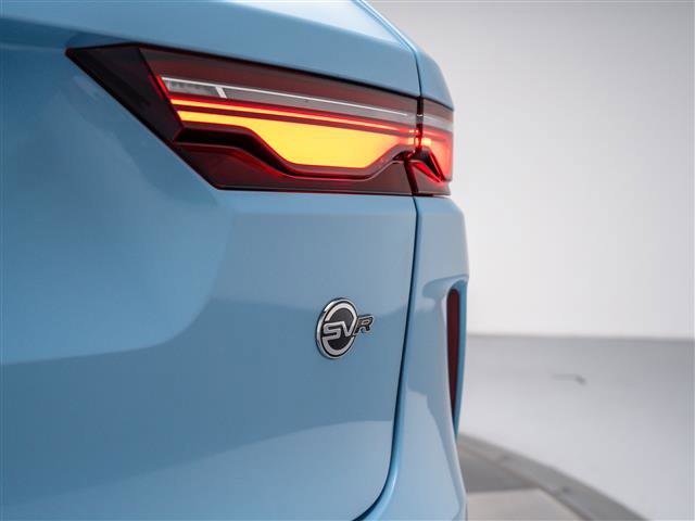 New 2026 Jaguar F-PACE SVR 575 Edition image 15
