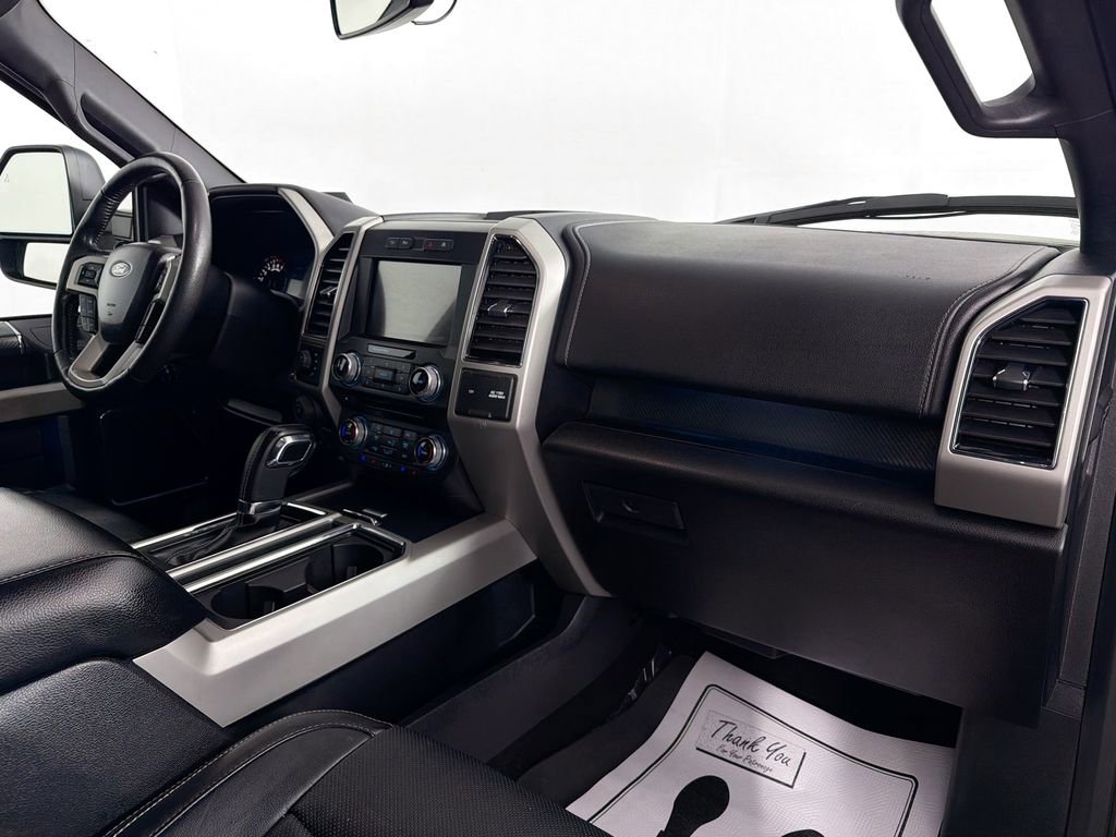 Used 2018 Ford F150 Lariat w/ Equipment Group 502A Luxury image 31