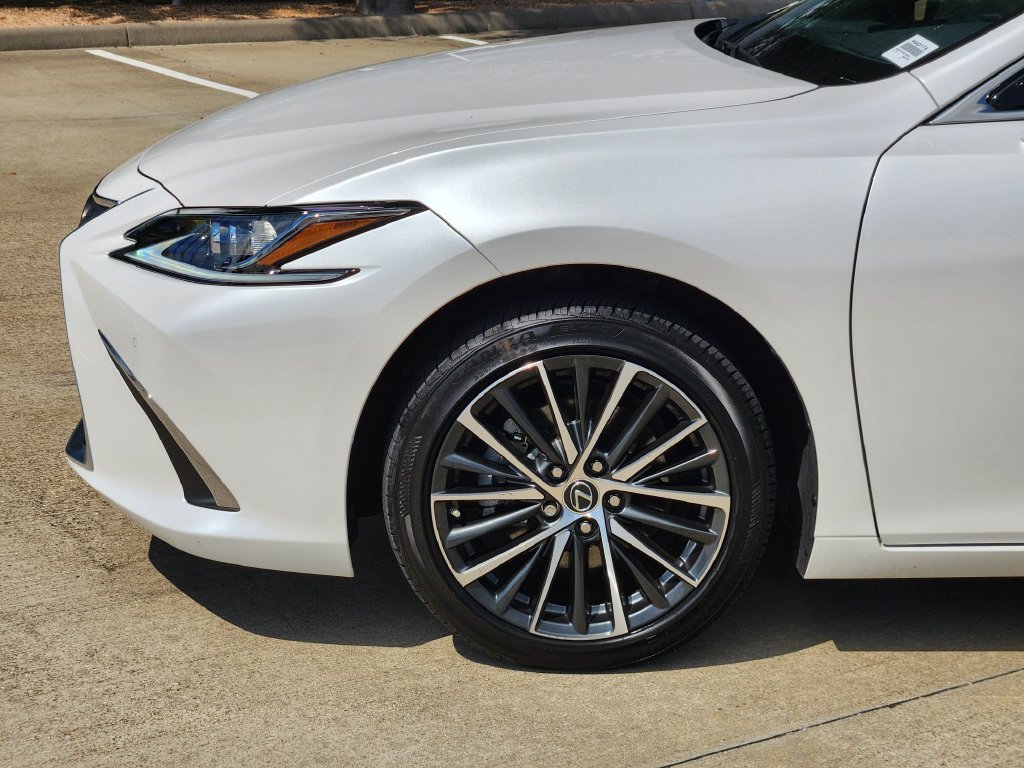 Certified 2025 Lexus ES 350 w/ Premium Package FWD image 8