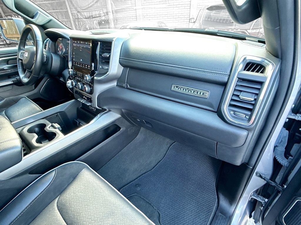 Used 2024 RAM 1500 Laramie AWD/4WD image 33