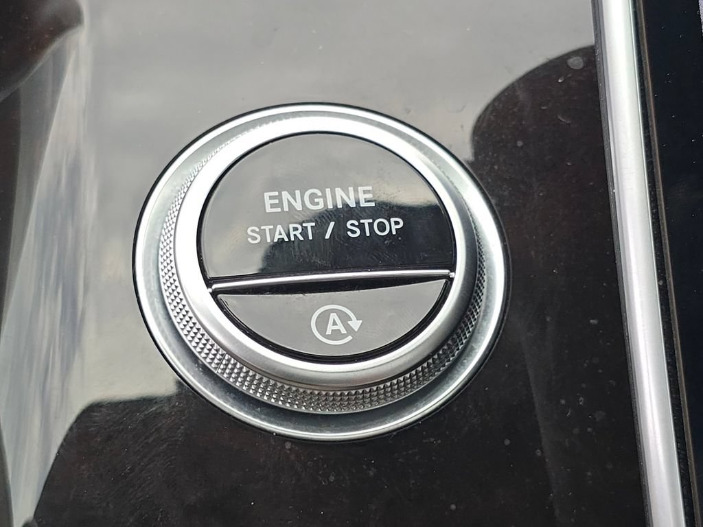 Used 2022 Mercedes-Benz S 580 4MATIC Sedan image 38