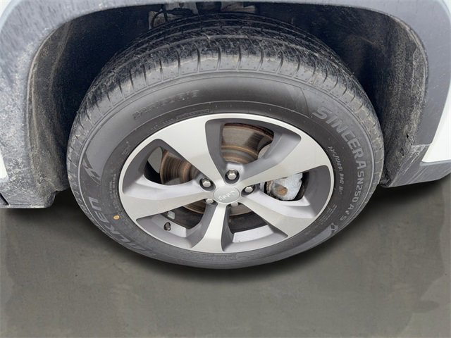 Used 2020 Jeep Cherokee Limited image 9